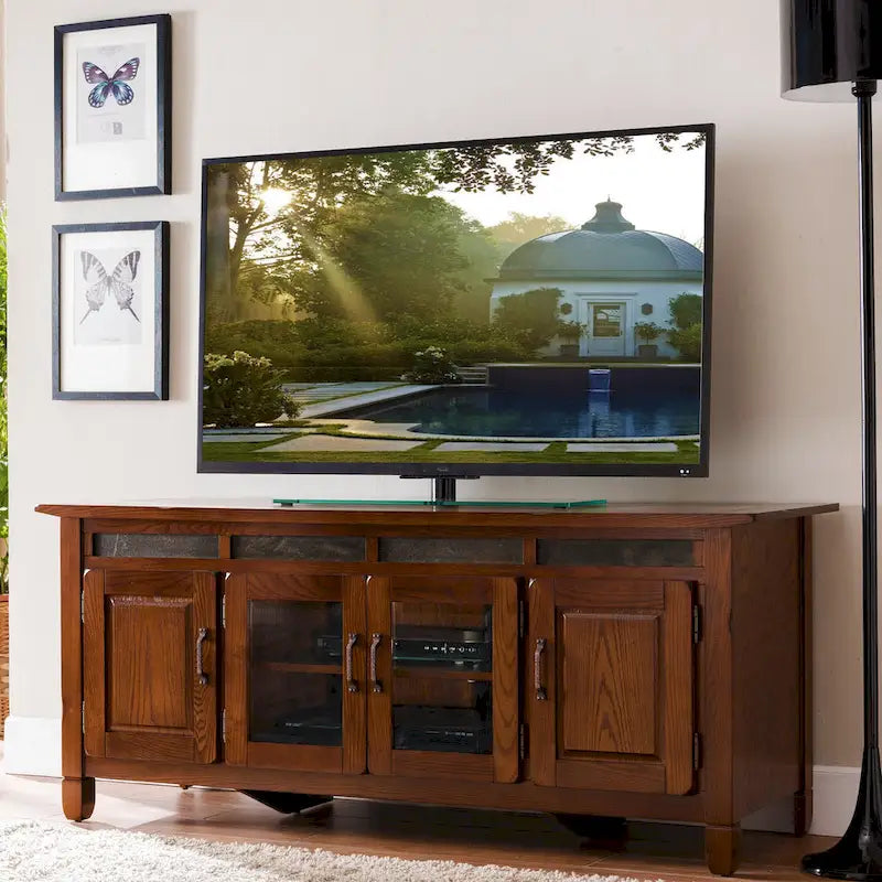 Meuble TV de rangement fermé en chêne rustique