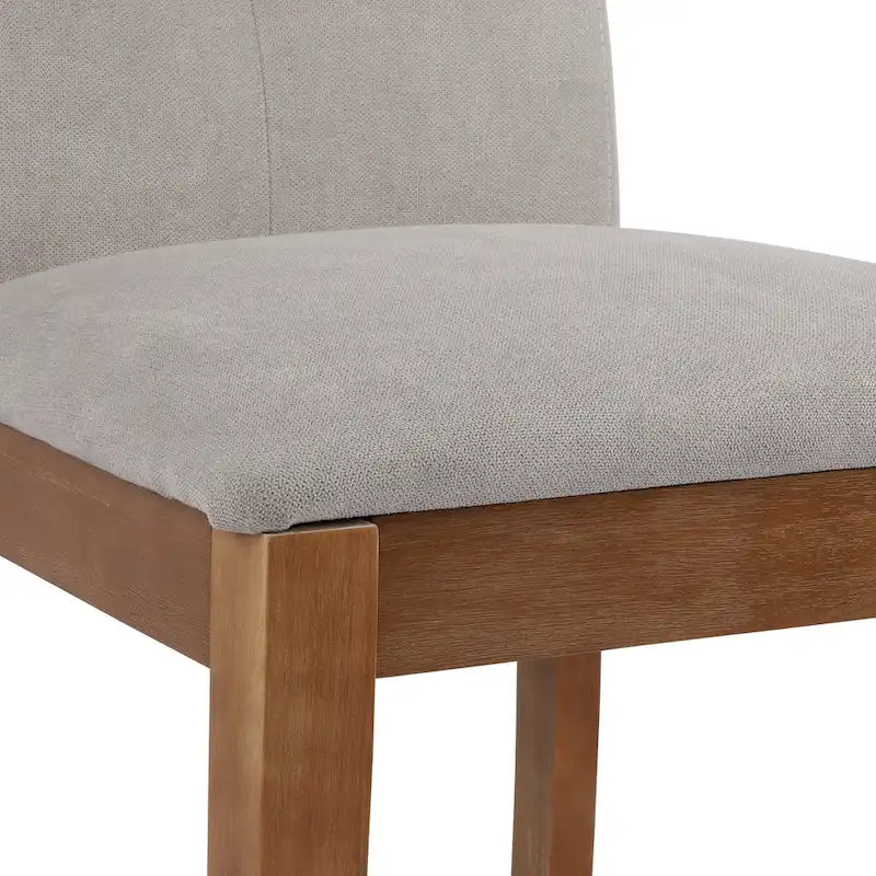 Chaises de salle à manger capitonnées avec dossier haut touffeté et pieds brossés
