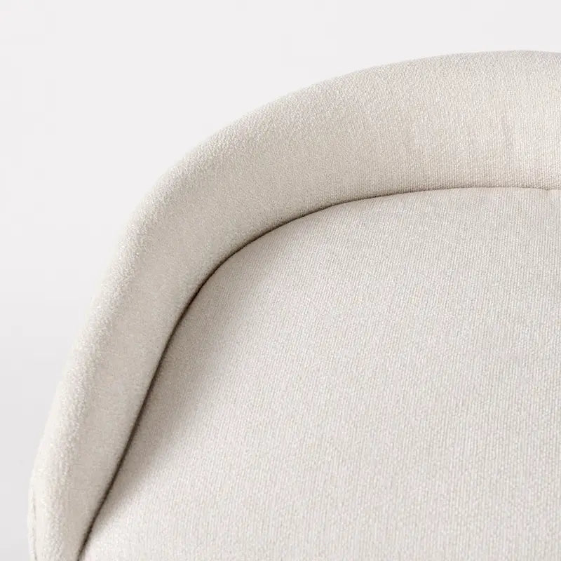 Tabouret de comptoir Hollyfield avec assise en tissu crème et piètement en métal doré